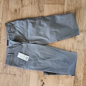 NWT Weekend Chino Slim Ankle Pant Size 6 (28)